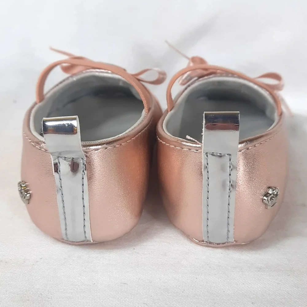 Juicy Couture Baby Venice Baby Shoes Size 4 Rose Gold Silver Metallic with Box